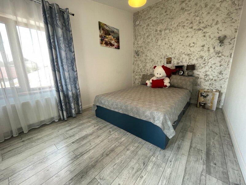 Sector 5 Casa din 2019 cu 4 camere - Scoala 148